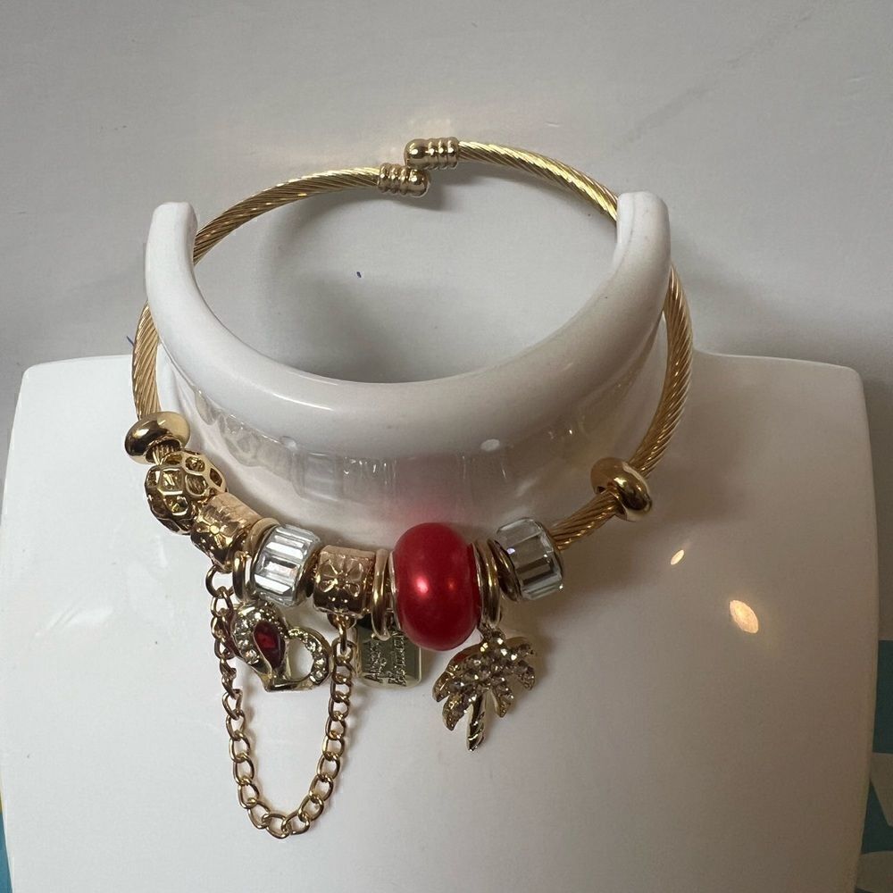 Bracelet   - Picture 5 of 6
